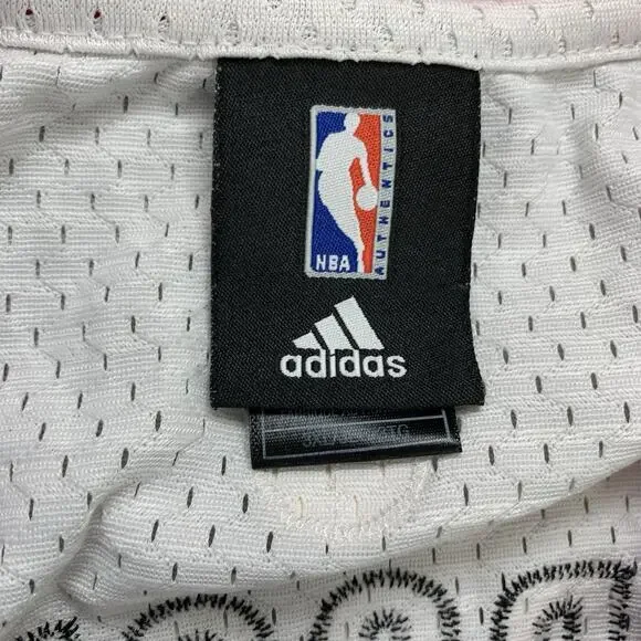 Adidas Chris Bosh Toronto Raptors Jersey Men’s Size 3XL White & Red - Picture 5 of 10